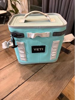 Yeti Hopper Flip 8