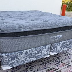 Great Condition Queen Size Pillow Top Mattress And Split Box Spring