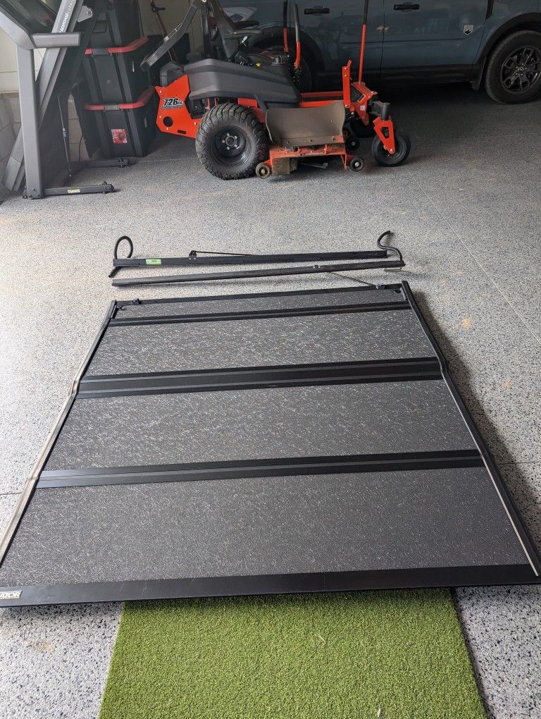 Tonneau cover