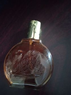Vintage GLORIA VANDERBILT perfume. Mint. $10 OBO
