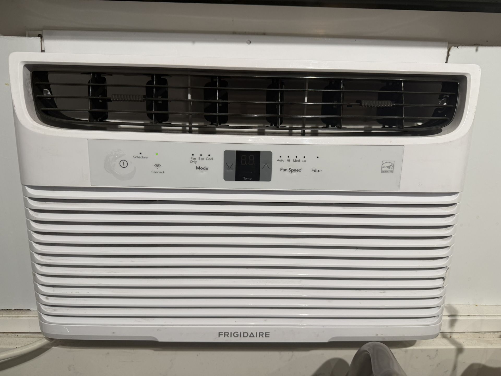 Frigidaire 8,000 BTU Smart Window AC – Works Great! (Model FHWW083WBE)