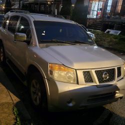 2011 Nissan Armada