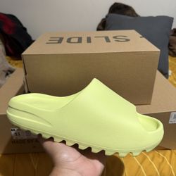Yeezy Slide Glow Green