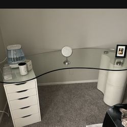 3 Pc Desk/Vanity