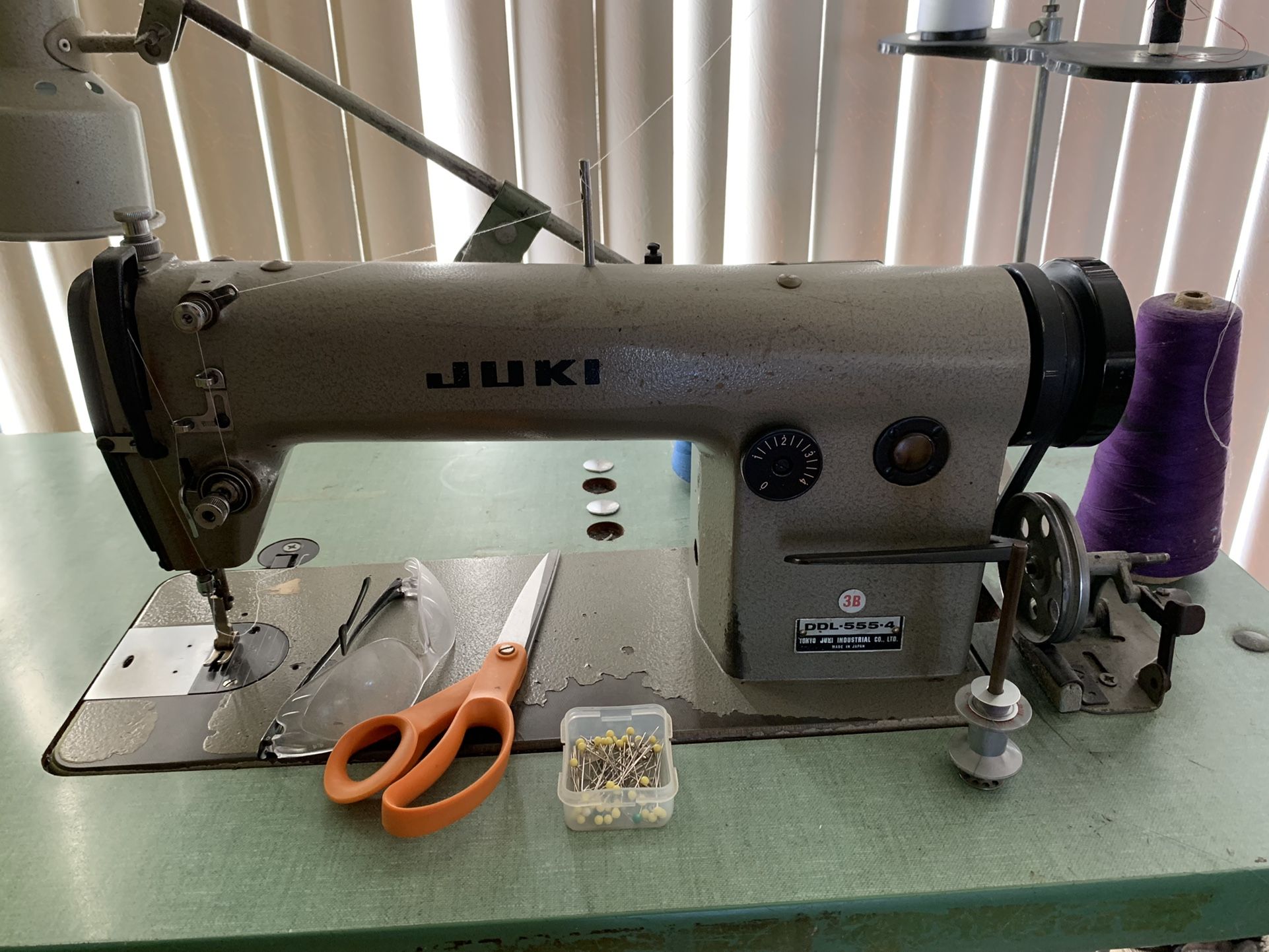 Sewing Machine Complete Set