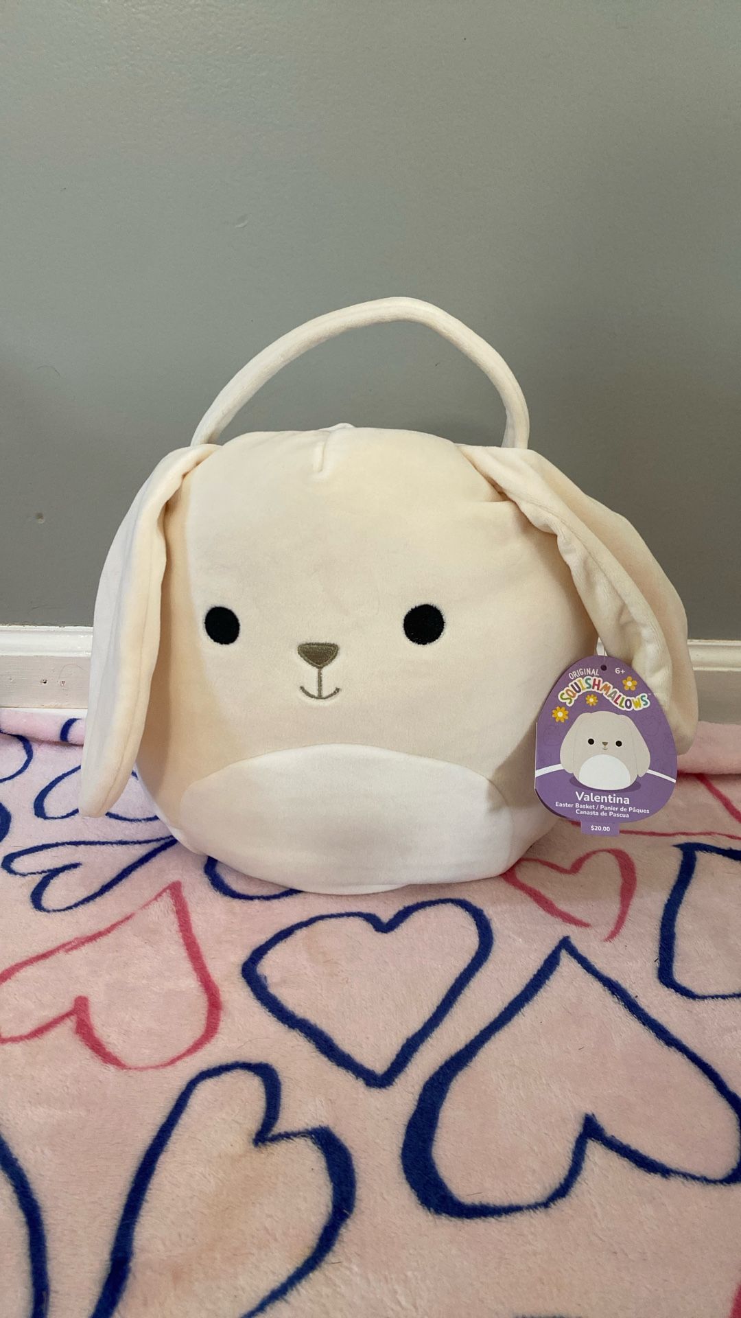 Squishmallows- Valentina