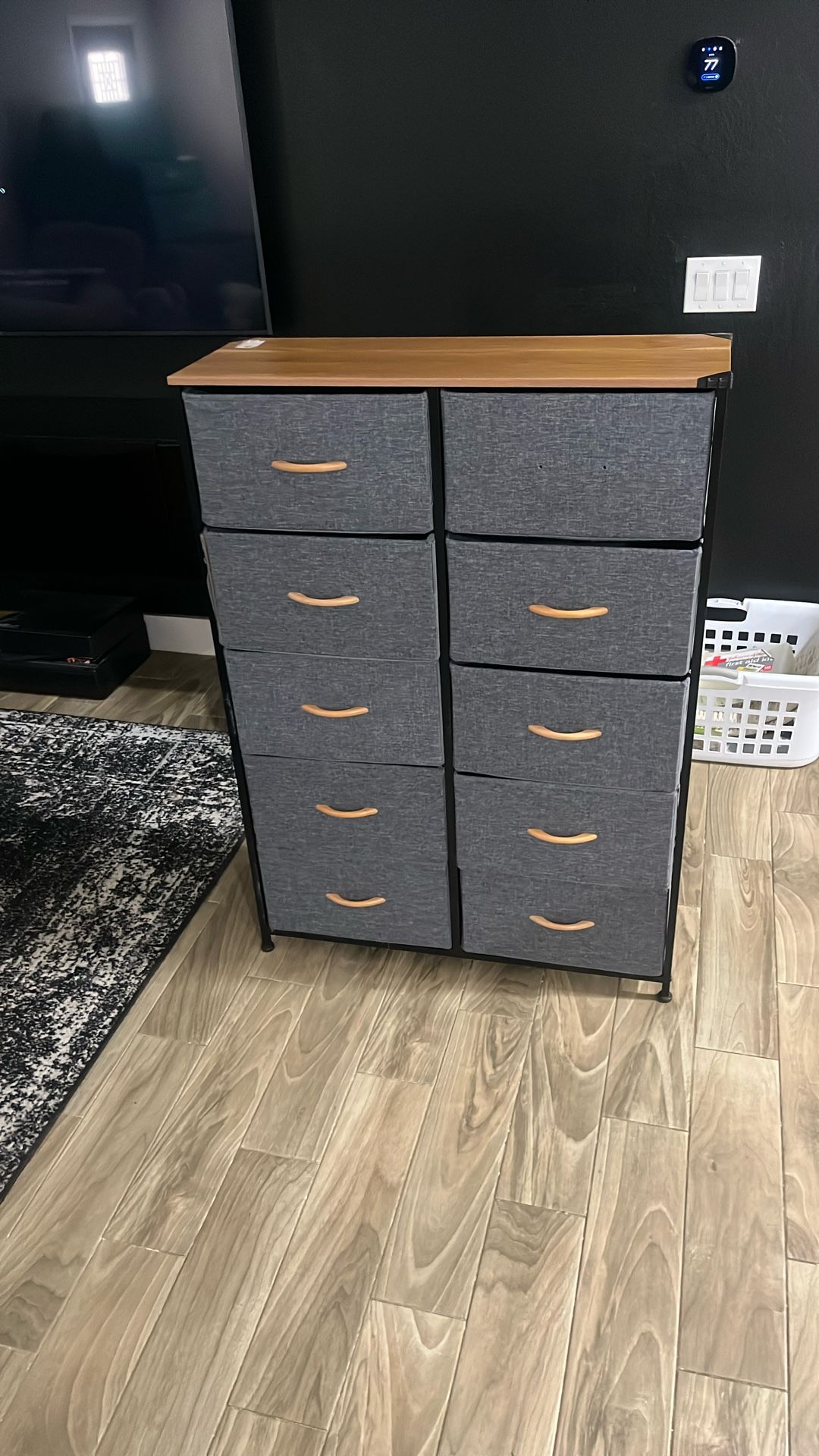 Dresser!