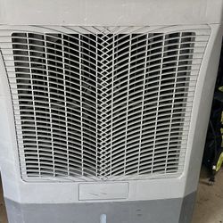 Hessaire 3,100 CFM 3-Speed Portable Evaporative Air Cooler (Swamp Cooler) for 950 sq. ft.
