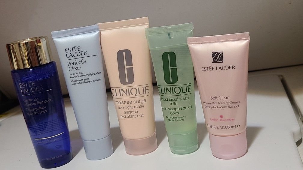 CLINIQUE
