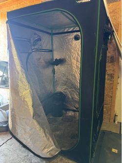 Grow tent (4x4)