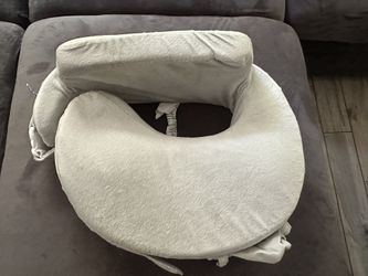 My Brest Friend Nursing Pillow