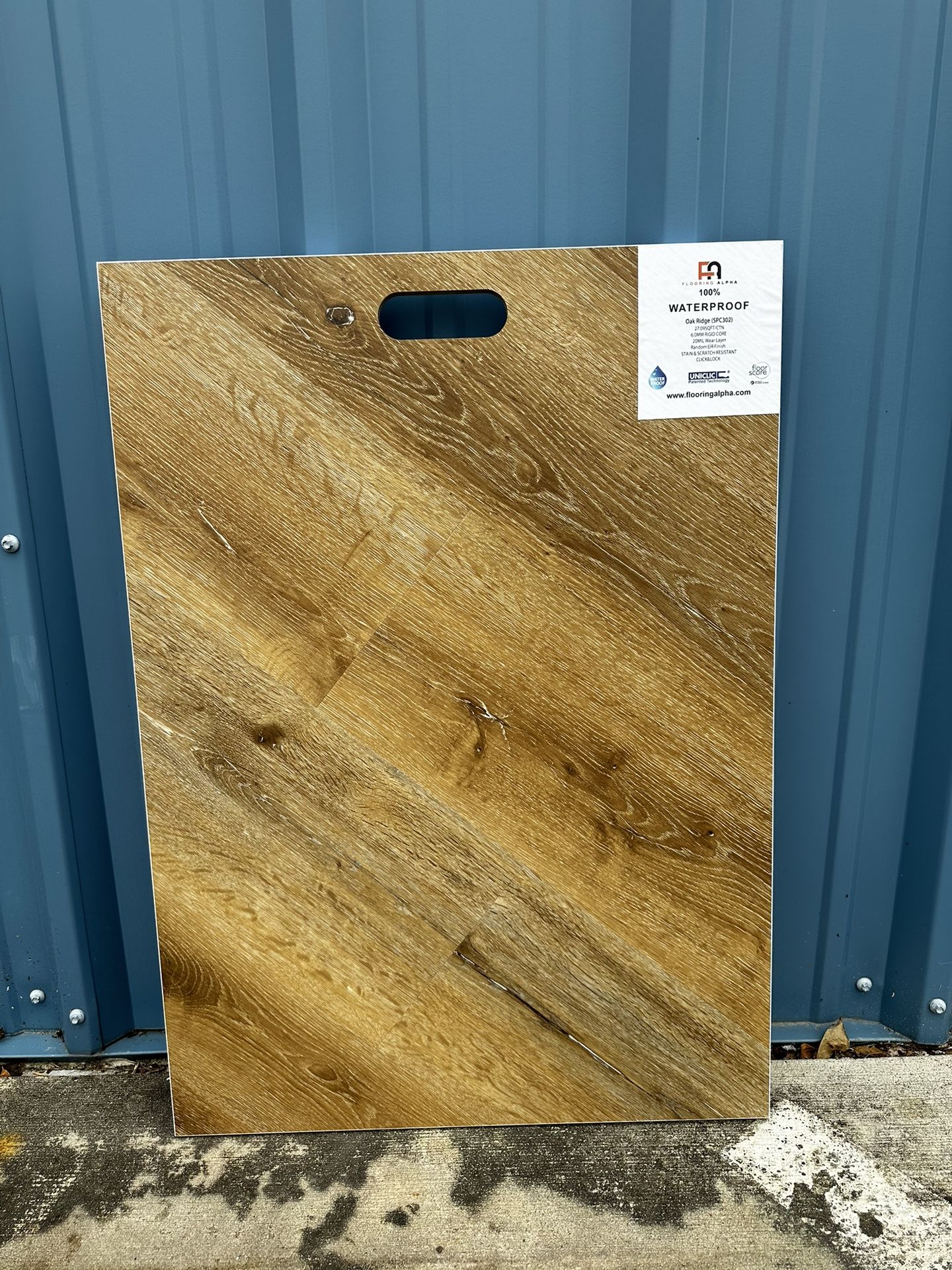 Luxury 6MM Vinyl Plank (100% Waterproof!)