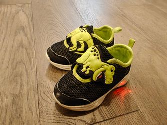 [Carter's] Toddler Dinosaur Light-Up Shoes 6T