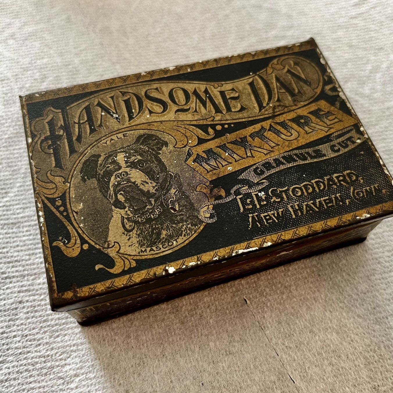 old tobacco cans for sale tin - collectibles - by owner - Vintage Tobacco Tin for Sale