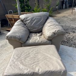 Comfortable Set Stylish Rest Seat 