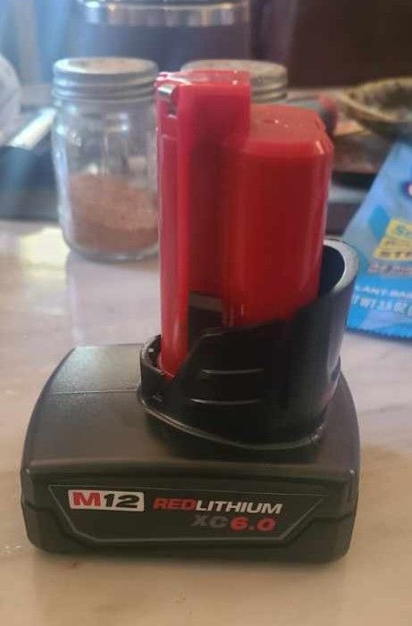 M12 Batteries 6 Amp