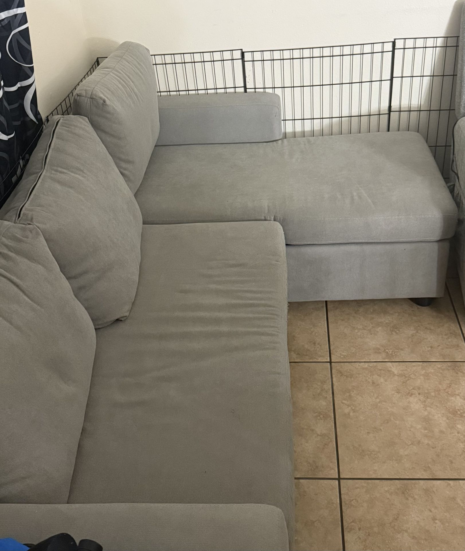 Reversible Sectional Sofa Bed With USB Port And Space For Storage 