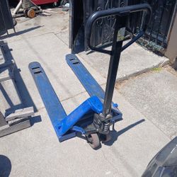Pallet Jacks