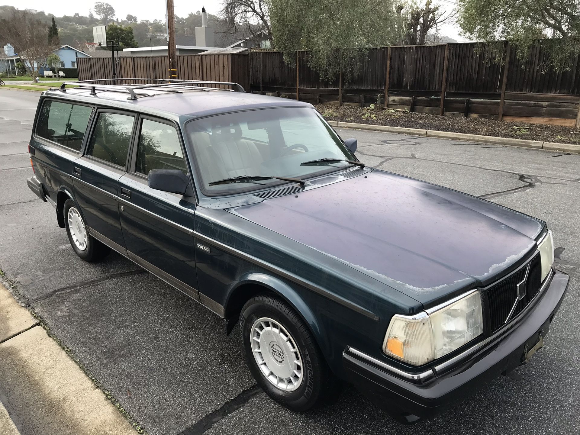 VOLVO 240 WAGON