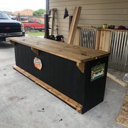 Bar Table