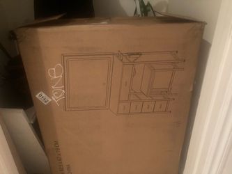 vanity set new in box