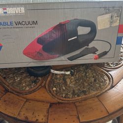 Portable Vacuum 12 Volts On  Box