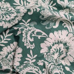 🌿 Vintage Waverly "Chesapeake" Fabric – 1.94 Yards of Timeless Elegance