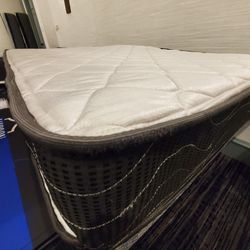 Twin Plush Mattress New Sealed Plastic