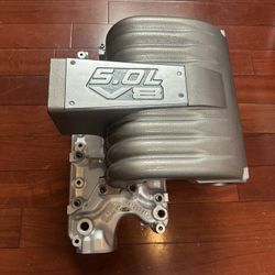FORD 302 5.0 Lower And Upper Intake Manifold