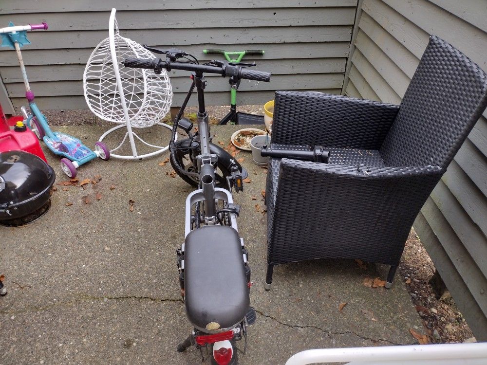 Ebike, selling for parts.