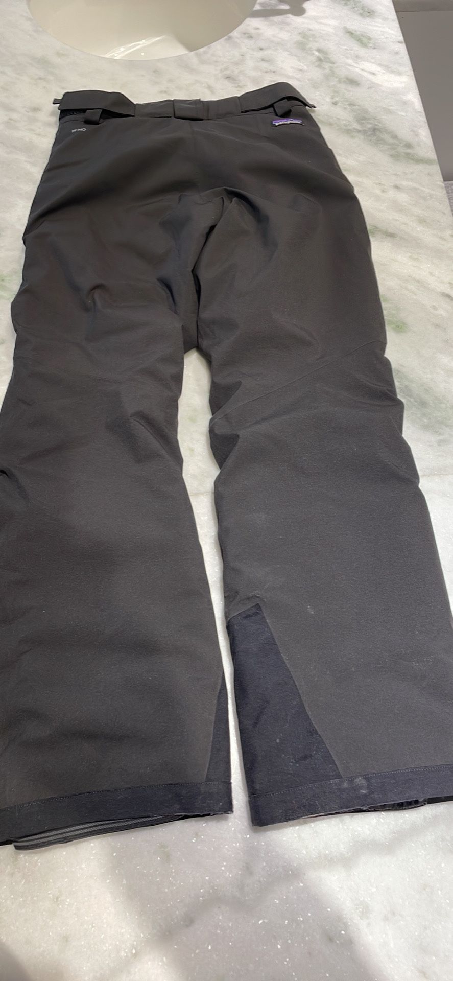 Like-new Girls’ Large Patagonia Everyday Ready Waterproof Insulated Ski / Snow Pants