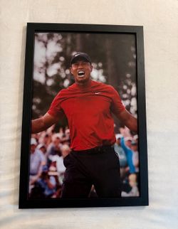 11”x17” Framed Tiger Woods ‘Final Putt’ Poster - White Or Black Frame