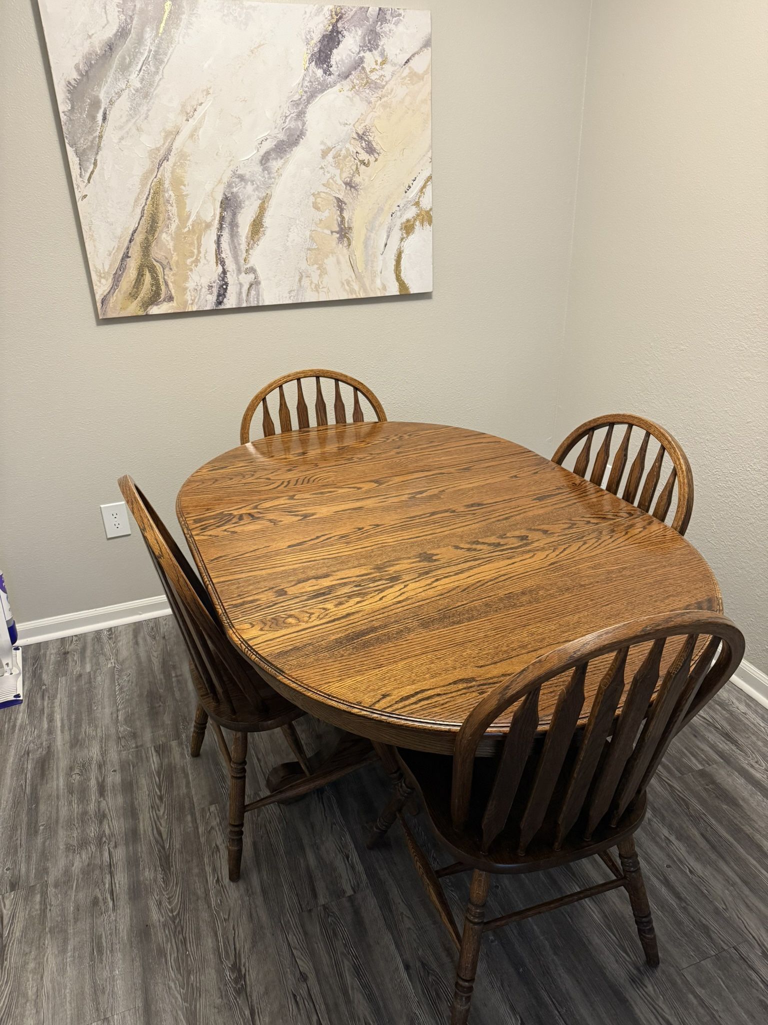 Kitchen Table & Chairs