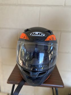 medium  motorcycle  helmet