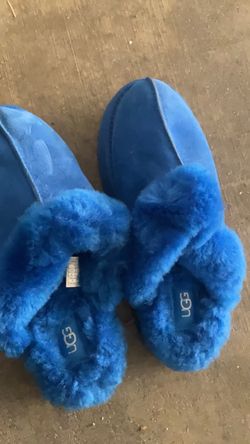Women uggs ! Size 8