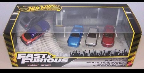 Hot Wheels Premium Fast & Furious Tokyo Drift 5-Car Diorama.