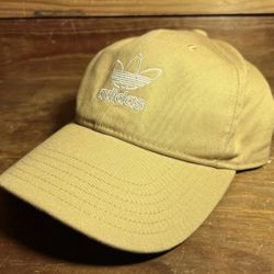 Women's ADIDAS Originals relaxed outline purple Glow/White  hat NWT