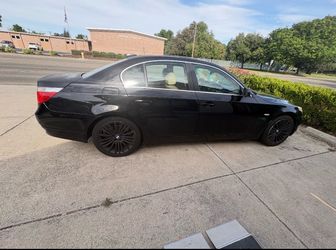 2004 BMW 525i