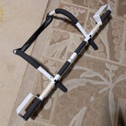 Pull Up Bar