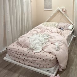 Montessori Wooden Floor Bed, Low Platform Bed