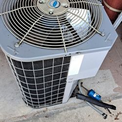 Working 4 Ton AC Unit