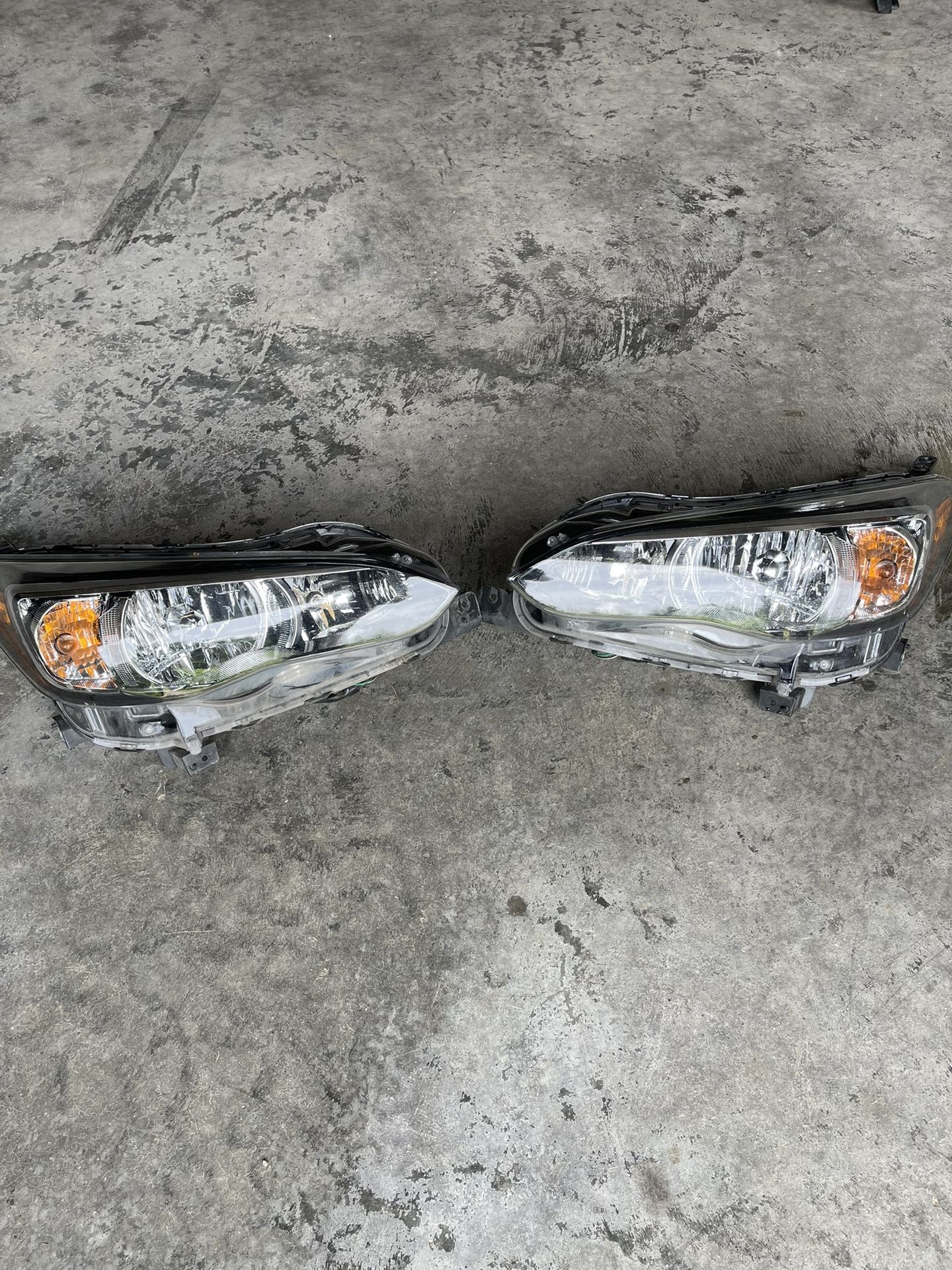 Subaru Crosstrek Headlights