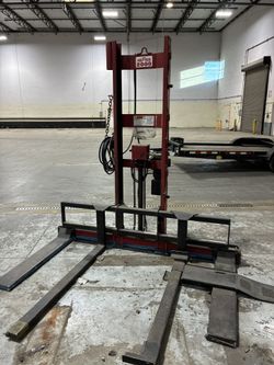 Heftee 2000 Lift