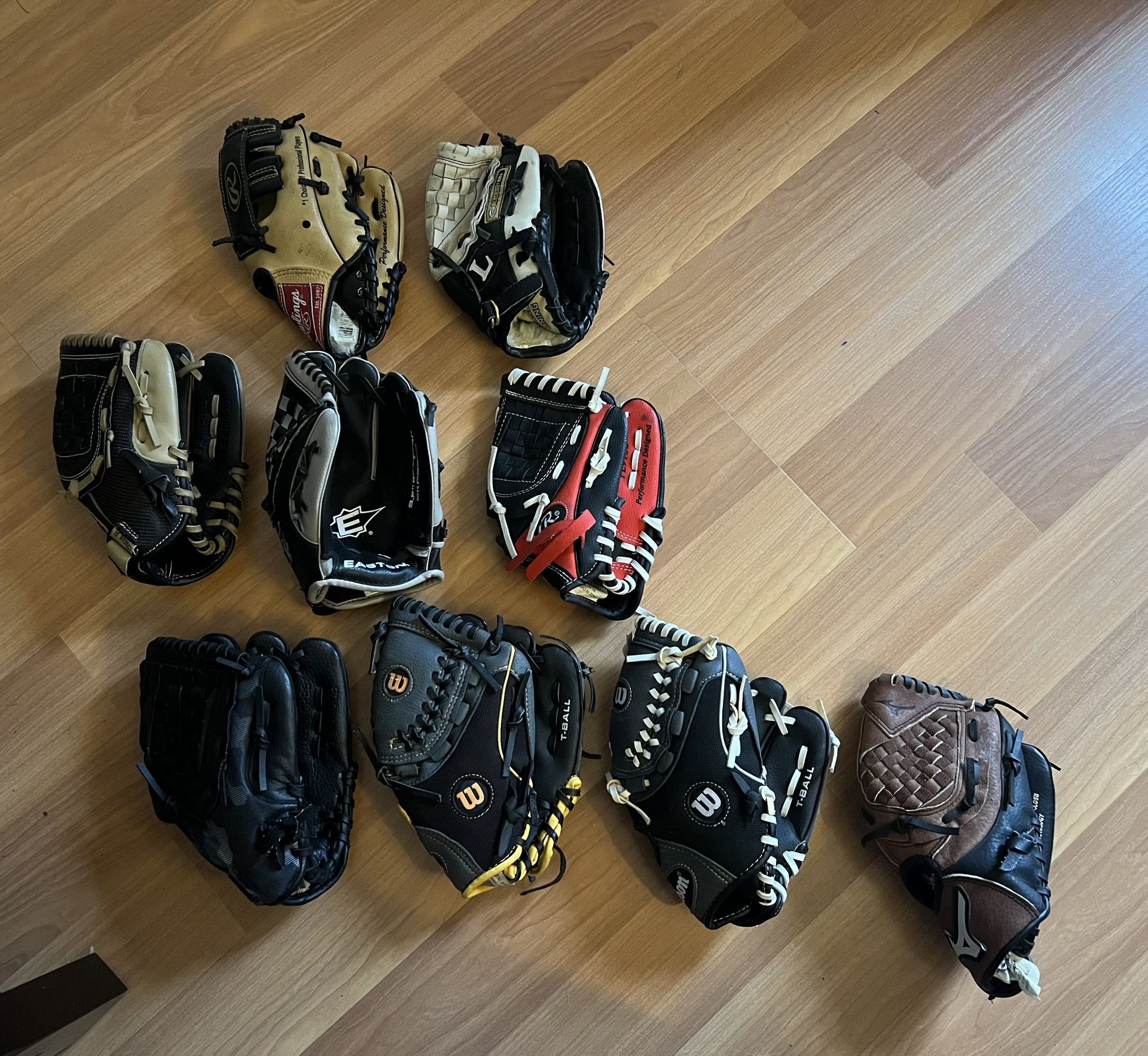 Kids Baseball/T-ball Gloves
