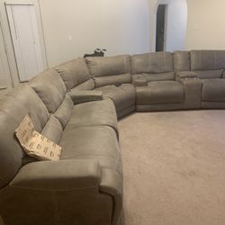 Sectional Rooms2Go