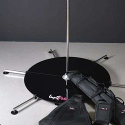 Lupit Pole Comes With Travel Bags