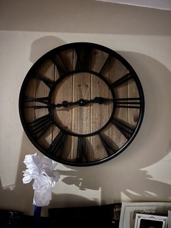Large Wall Clock
