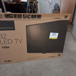 32 Inch Insignia Tv