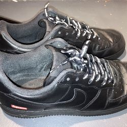 size 12 Air Force Black - SUPREME collaboration