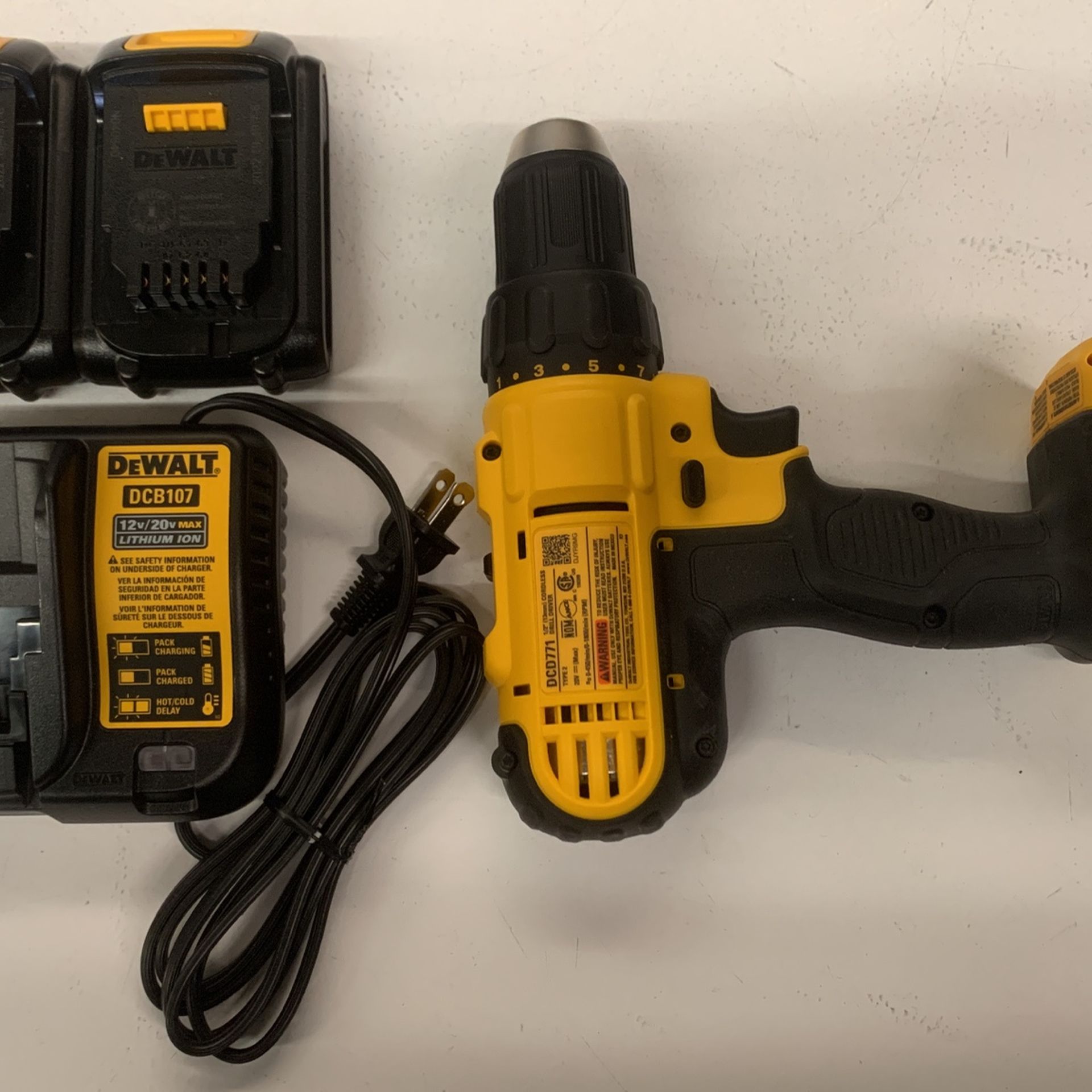 DeWalt Compact Drill 20V